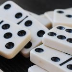 为什么你出国打拼后，家里的亲人不尊重你，原因有3个-白嫖站-免费彩金-白菜社区论坛